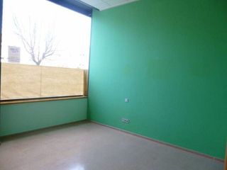 Local comercial en alquiler en Almansa