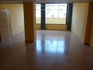 Local comercial en alquiler en Almansa
