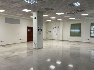 Local comercial en alquiler en Centro en Antequera