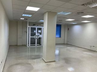 Local comercial en alquiler en Centro en Antequera