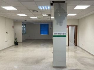 Local comercial en alquiler en Centro en Antequera