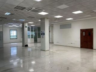 Local comercial en alquiler en Centro en Antequera