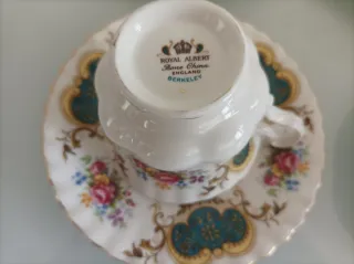 Set di 6 tazze e piatti Royal Albert in porcellana