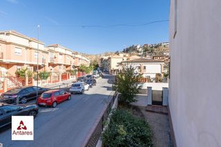 Casa pareada en venta en Cenes de la Vega