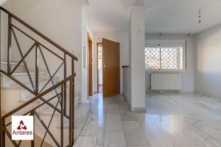 Casa pareada en venta en Cenes de la Vega