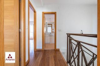 Casa pareada en venta en Cenes de la Vega