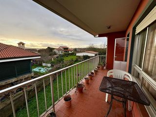 Chalet en venta en Ares