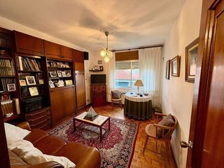 Chalet en venta en Ares