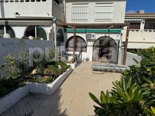 Casa adosada en venta en Nueva Torrevieja - Aguas Nuevas en Torrevieja