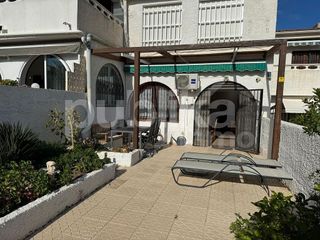 Casa adosada en venta en Nueva Torrevieja - Aguas Nuevas en Torrevieja