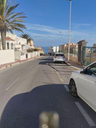 Chalet en venta en Torrelamata - La Mata en Torrevieja