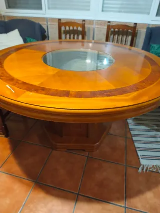 Mesa redonda antigua madera y cristal