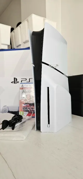 Consola PlayStation 5 versión disco 1TB