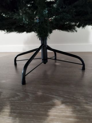 Árbol de Navidad verde. Solo entrega en mano.