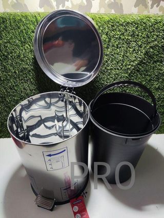 Cubo de basura para cocina de 20 litros con pedal