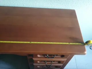 Scrivania in legno massello con cassetti + sedia