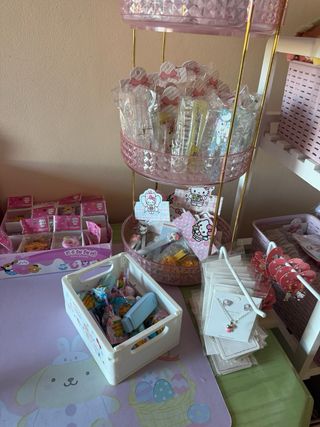 Negocio kawaii completo “Scoop Shop” y mas!