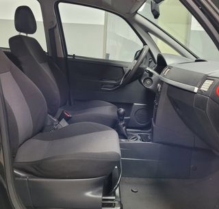 Opel Meriva 2005