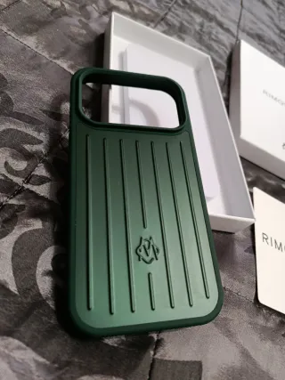 Cover iPhone 17 Pro RIMOWA Verde