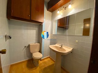 Local comercial en venta en Ribeira