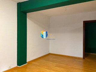 Local comercial en venta en Ribeira