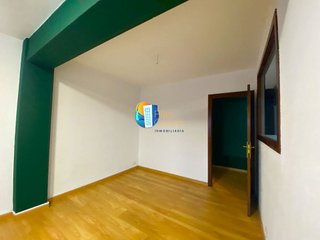 Local comercial en venta en Ribeira