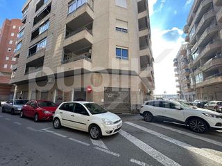 Local comercial en venta en Centro en Santa Pola