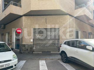 Local comercial en venta en Centro en Santa Pola