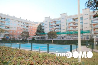 Piso en venta en Laguna Park en Parla
