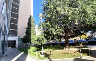 Local comercial en venta en Barañain