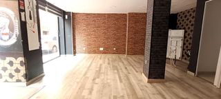 Local comercial en venta en Barrio Alto - San Félix - Oliveros - Altamira en Almería