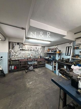 Local comercial en venta en Ensanche - Sar en Santiago de Compostela