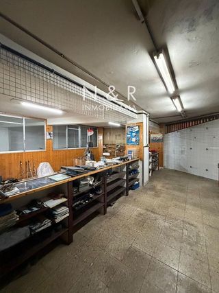 Local comercial en venta en Ensanche - Sar en Santiago de Compostela