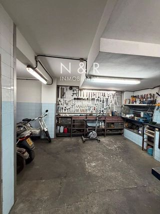 Local comercial en venta en Ensanche - Sar en Santiago de Compostela