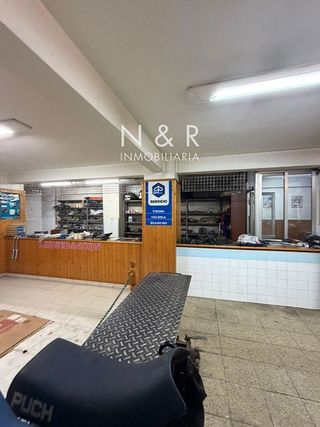 Local comercial en venta en Ensanche - Sar en Santiago de Compostela