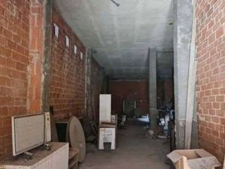 Local comercial en venta en El Llano en Gijón