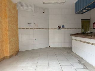 Local comercial en alquiler en Begues