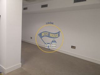 Local comercial en alquiler en Centro Ciudad en León