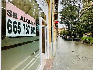 Local comercial en alquiler en Centro en San Sebastián-Donostia