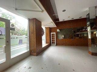 Local comercial en alquiler en Centro en San Sebastián-Donostia