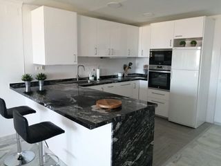 Piso en alquiler en Torrequebrada en Benalmádena