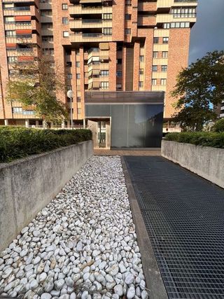 Garaje en alquiler en Iturrama en Pamplona