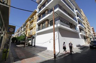 Local comercial en alquiler en Zona Puerto Deportivo en Fuengirola