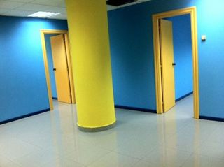 Oficina en alquiler en Centro Ciudad en León