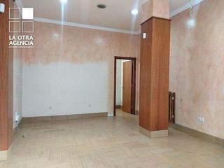 Local comercial en alquiler en Areal – Zona Centro en Vigo