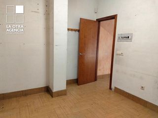 Local comercial en alquiler en Areal – Zona Centro en Vigo