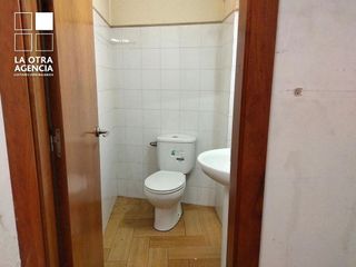 Local comercial en alquiler en Areal – Zona Centro en Vigo