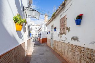 Casa pareada en venta en Centro Histórico en Vélez-Málaga