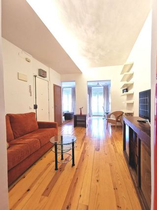 Piso en alquiler en Cortes - Huertas en Madrid