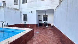 Casa adosada en venta en Valencina de la Concepción